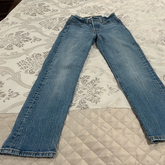 Levi’s pants - Picture 1 of 8